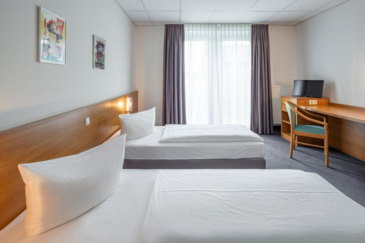 Center Hotel Kaiserhof Naumburg  Luaran gambar